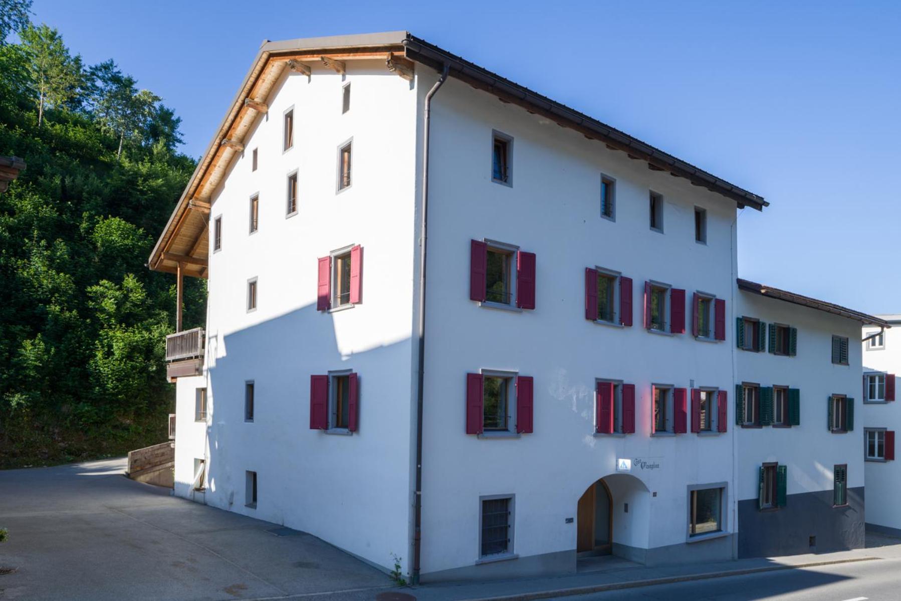 Jugendherberge Trin Exterior foto