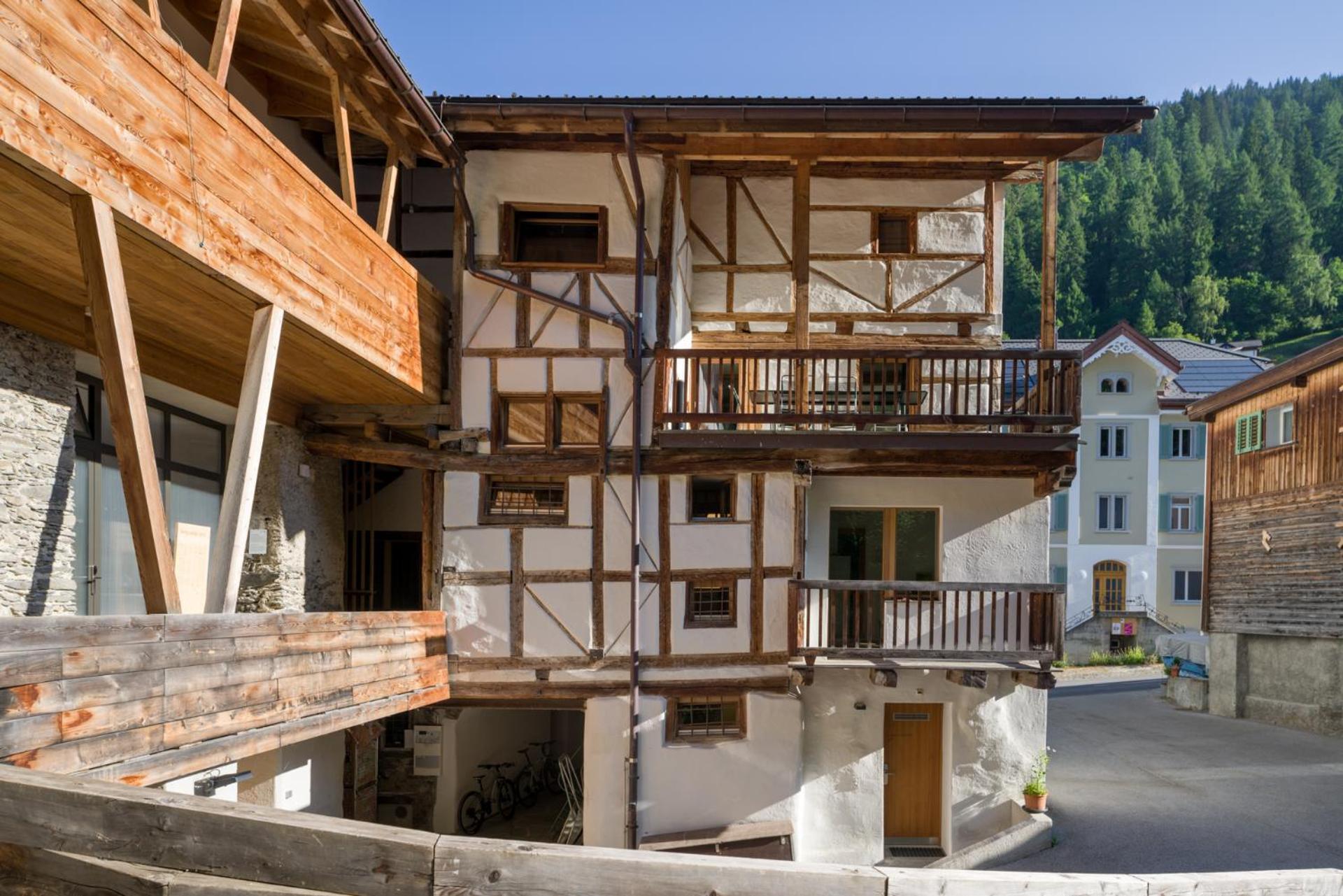 Jugendherberge Trin Exterior foto